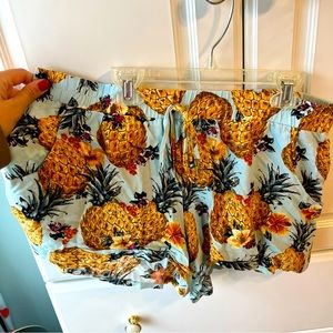 Pineapple Shorts🍍 with pockets